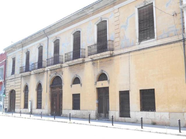 Terreno en venta en Oliva, Oliva photo 0