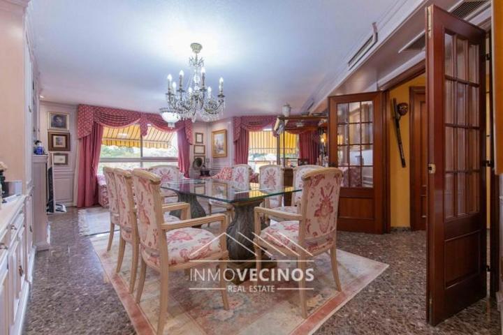 Piso en venta en Valencia, Carrer del Pintor Genaro Lahuerta, 46010 photo 0