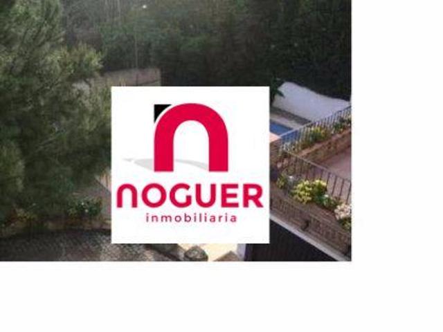 Chalet en venta en Córdoba, Av. Barcelona - Viñuela - Rescatado photo 0