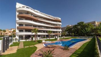 Apartamento en venta en Sant Llorenç des Cardassar, Cala millor photo 0