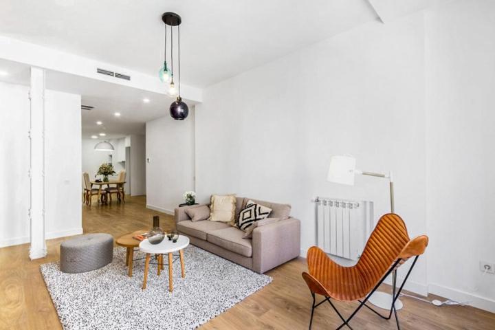 Piso en venta en Madrid, Calle de Galileo, 28015 photo 0