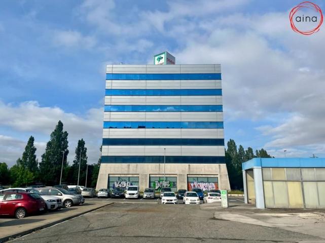 Local comercial en venta en Berrioplano-Berriobeiti, Polígono plazaola photo 0