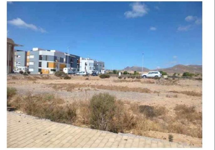 Terreno en venta en Puerto del Rosario, Calle Tinojay, 35600 photo 0