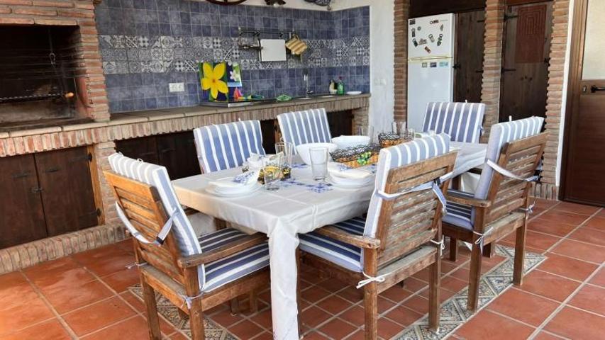 Chalet en venta en Los Barrios, Los cortijillos photo 0