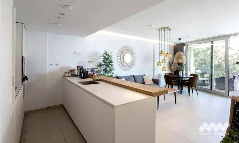 Piso en venta en Fuengirola, Avenida Carvajal, 29640 photo 0