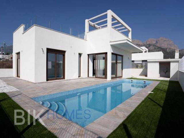 Chalet en venta en Polop photo 0