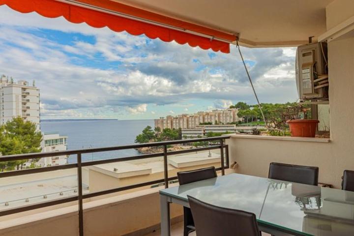 Apartamento en venta en Calvia, Cala Vinyes photo 0