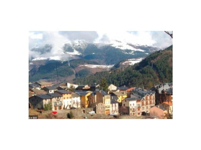 Edificio en venta en Planoles photo 0