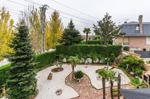 Bungalow en venta en Arroyomolinos, La cárcaba - el encinar - montemolinos photo 0