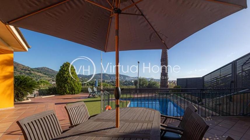 Chalet en venta en Calella, Calella park photo 0