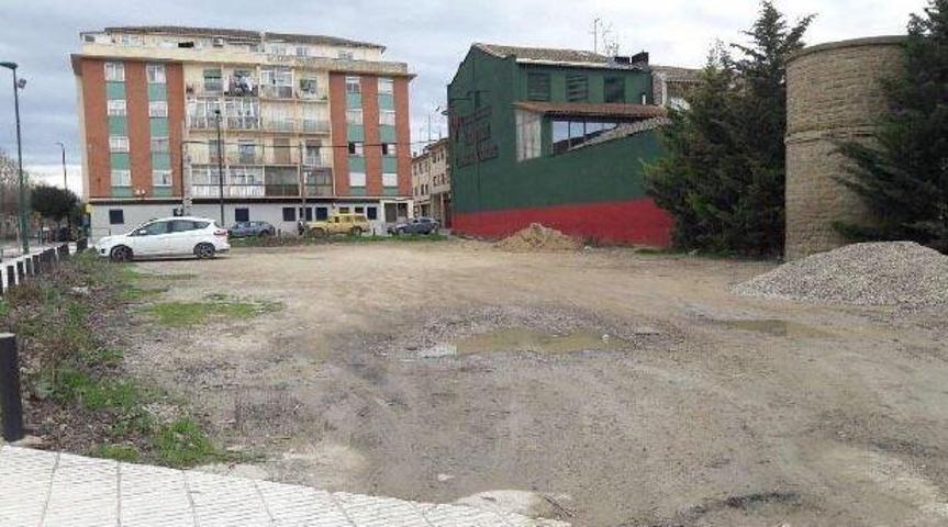 Terreno en venta en Ejea de los Caballeros, Centro photo 0