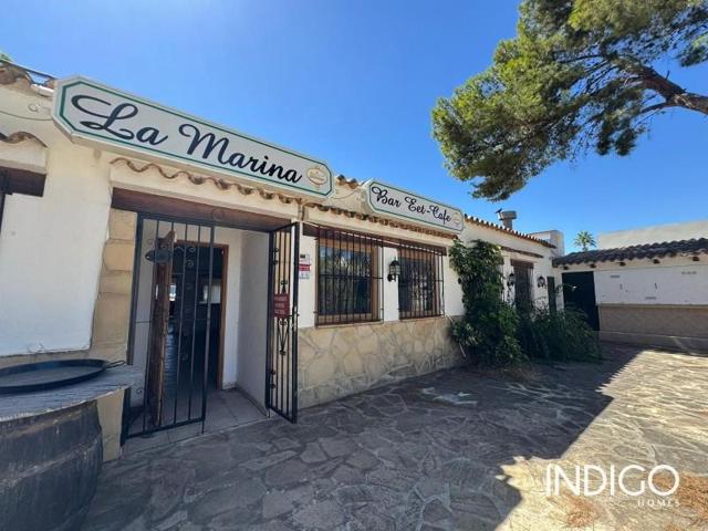 Local comercial en venta en Benissa photo 0