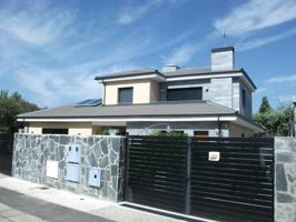 Chalet en venta en Alpedrete, Alpedrete photo 0