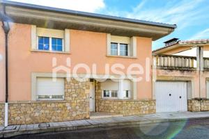 Casa en venta en Soria photo 0