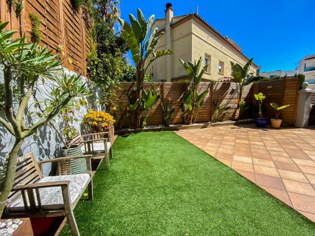 Adosada en venta en Lloret de Mar, Fenals photo 0