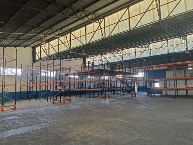 Nave industrial en venta en Alcantarilla, Poligono indus. oeste photo 0