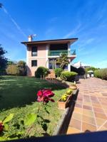 Casa en venta en Nigrán photo 0