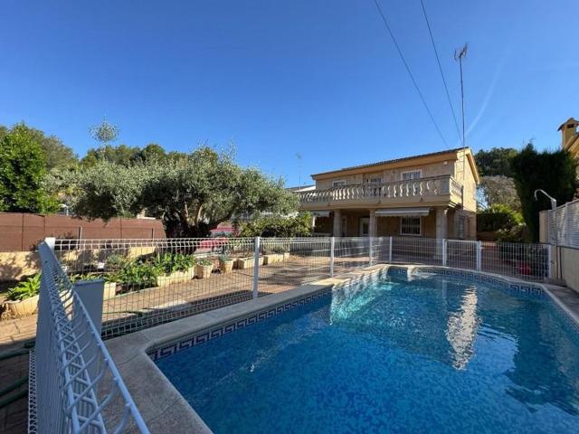 Chalet en venta en Paterna, La Cañada photo 0