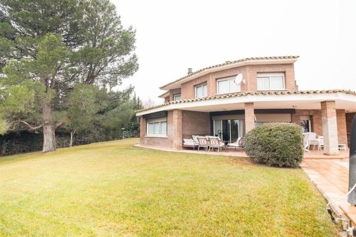 Chalet en venta en Zuera, Las lomas de gallego photo 0