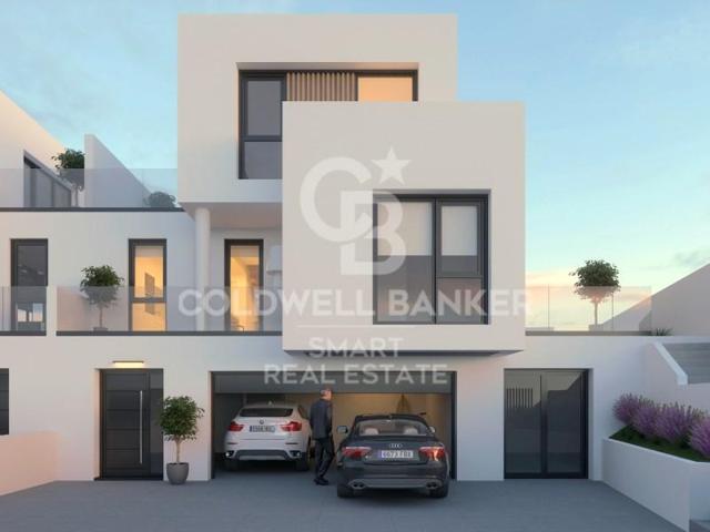 Chalet en venta en A Coruña photo 0