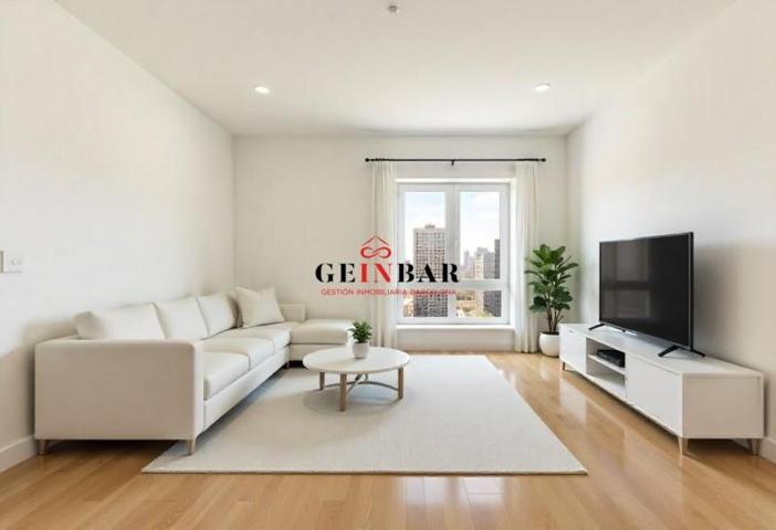 Piso en venta en Barcelona, Sant Antoni photo 0