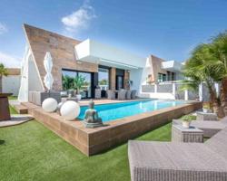 Casa en venta en Finestrat photo 0