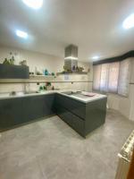 Chalet en venta en Fuenlabrada, Calle de Hontanar, 28944 photo 0