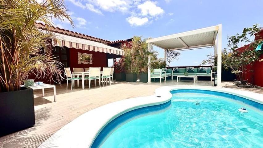 Adosada en venta en Adeje, El Madroñal photo 0