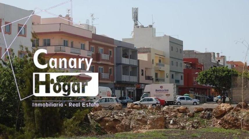 Edificio en venta en Arona, El Fraile photo 0