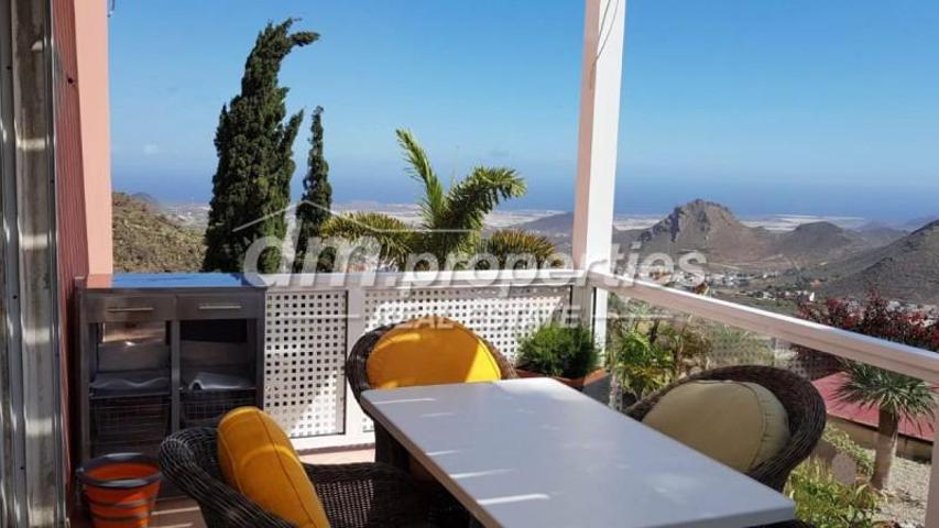 Chalet en venta en Arona, La Sabinita photo 0