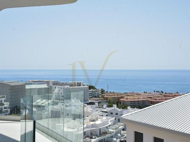 Apartamento en venta en Fuengirola photo 0