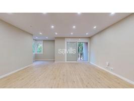 Apartamento en venta en Barcelona, Sant Antoni photo 0