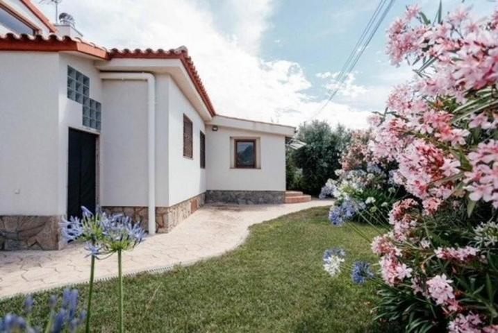 Casa en venta en Mont-roig del Camp photo 0