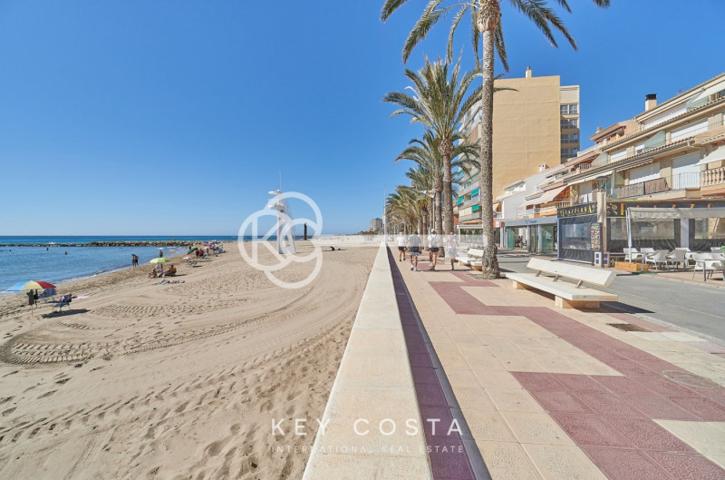 Casa en venta en El Campello, Campello Playa photo 0