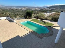 Chalet en venta en Antequera, Sta Catalina - Fuentemora photo 0