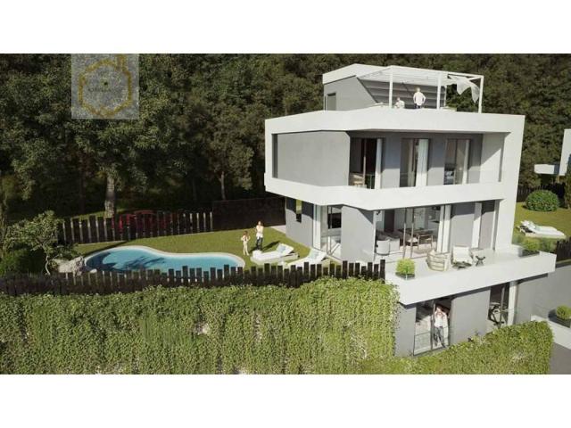 Chalet en venta en Fuengirola photo 0