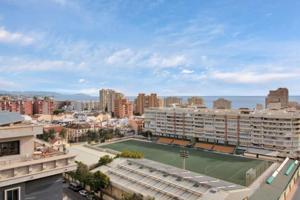 Aticos en venta en Fuengirola, Los Boliches photo 0