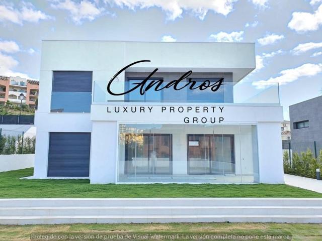 Chalet en venta en Manilva, LA DUQUESA photo 0