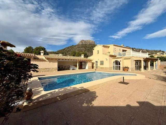Chalet en venta en Calpe, Canuta photo 0