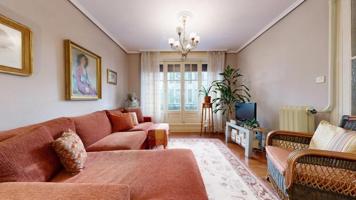Piso en venta en Bilbao, Indautxu photo 0