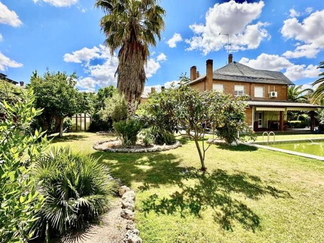 Chalet en venta en Griñón, Griñón photo 0