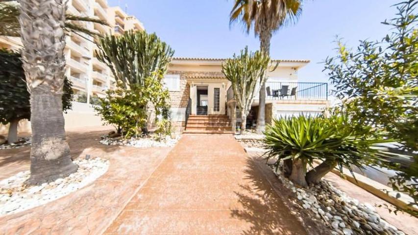 Chalet en venta en Torrevieja, Cabo Cervera photo 0