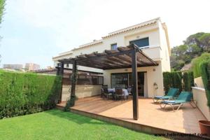 Casa en venta en Sant Feliu de Guíxols, Sant Feliu de Guíxols photo 0