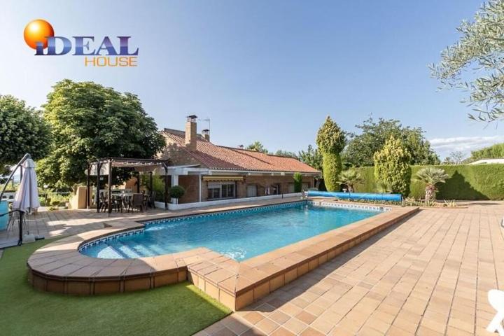 Casa en venta en Zubia, Camino de Cájar photo 0