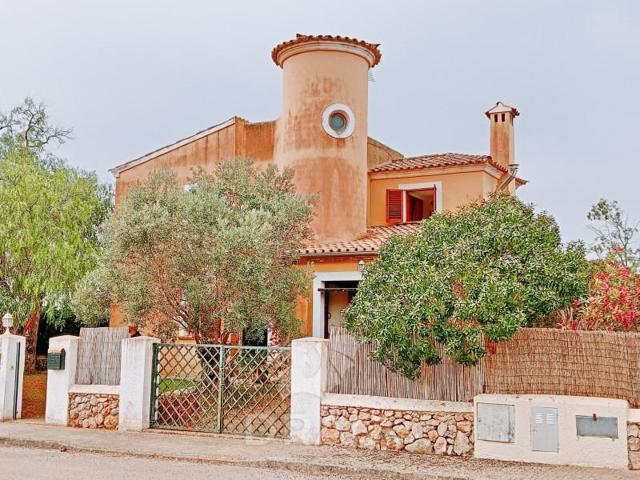 Chalet en venta en Campos photo 0