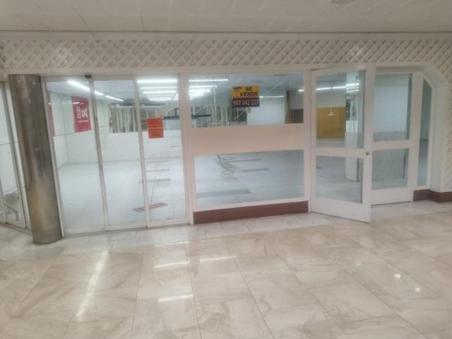Local comercial en venta en Valladolid, Centro photo 0