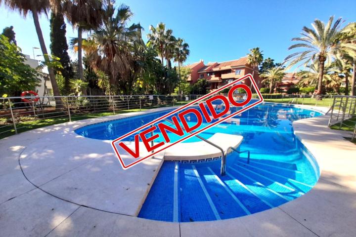 Duplex en venta en Marbella, Puerto Banus photo 0