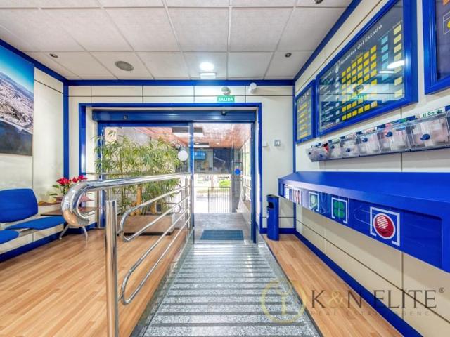 Oficina en venta en Alicante, Barrio del Centro photo 0