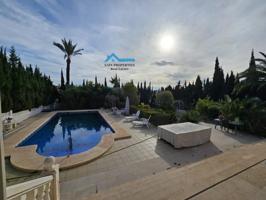 Chalet en venta en Alfaz del Pi, Escandinavia photo 0