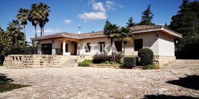 Chalet en venta en Ontinyent, Ontinyent photo 0